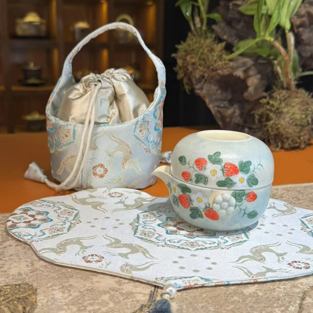 [墨池]新款草莓汝窑茶壶泡茶壶陶瓷手抓壶旅行套带包264