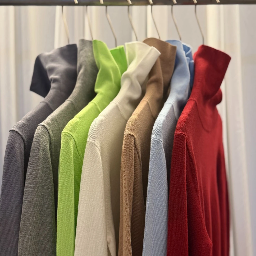 高支高密净版针织衫