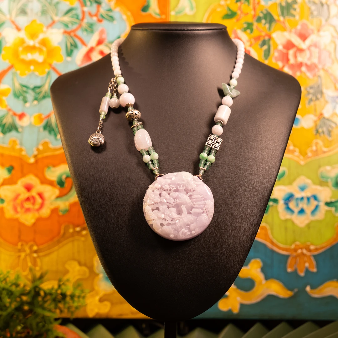 个性国风翡翠吊坠