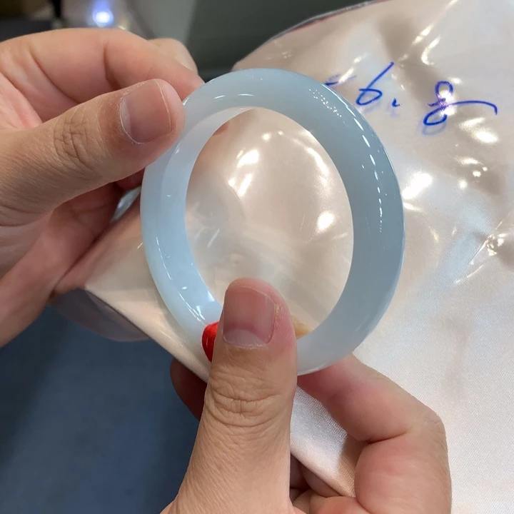 翡翠未镶嵌手镯手镯