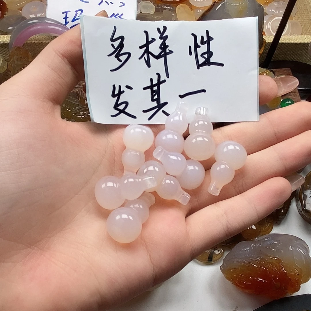 玛瑙/玉髓未镶嵌颈饰