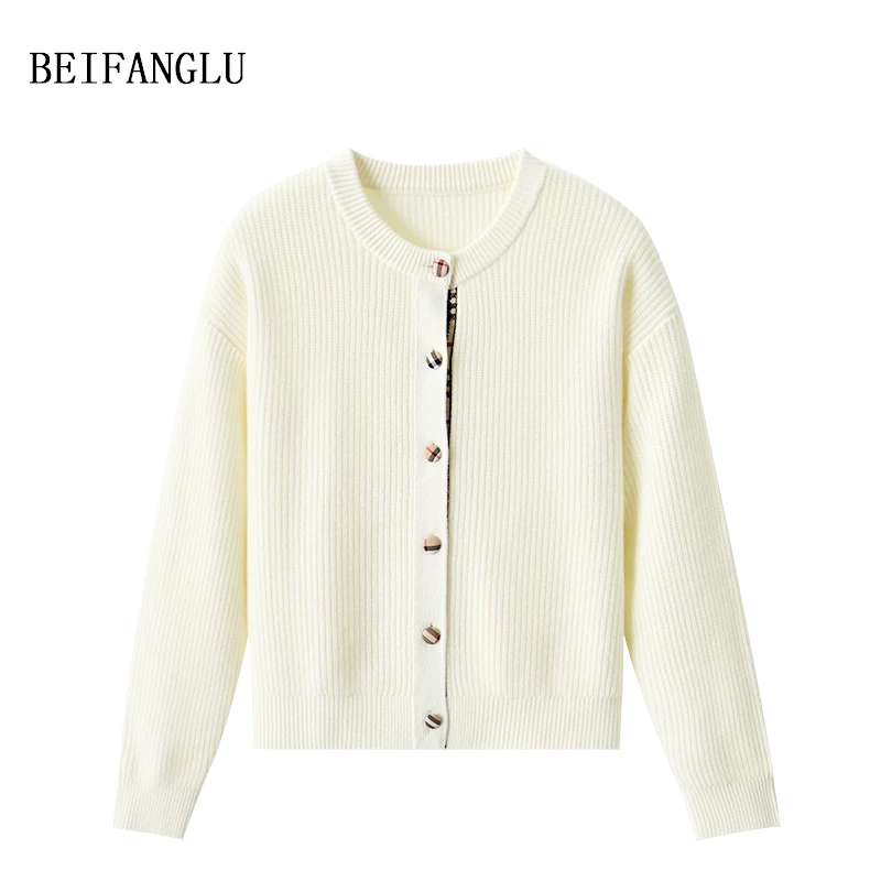 北方鹿【100%绵羊毛】经典格子布包扣 气质坑条圆领长袖针织衫1328