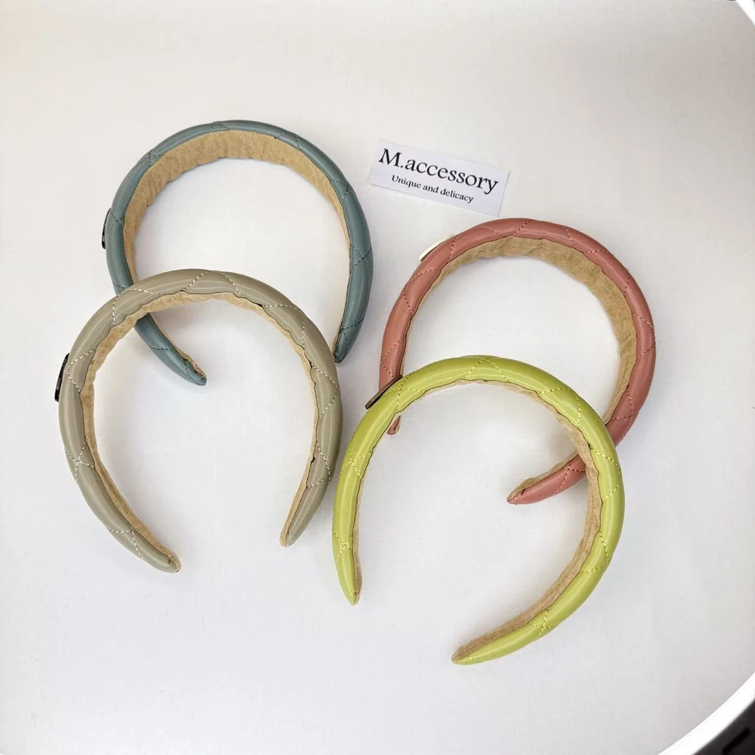 Mi33  彩色字母标发箍 F24062F21