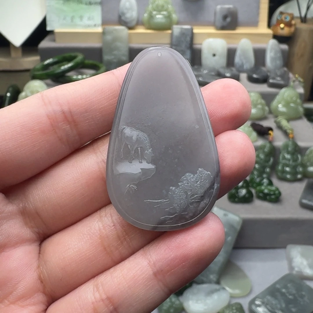 和田玉颈饰未镶嵌