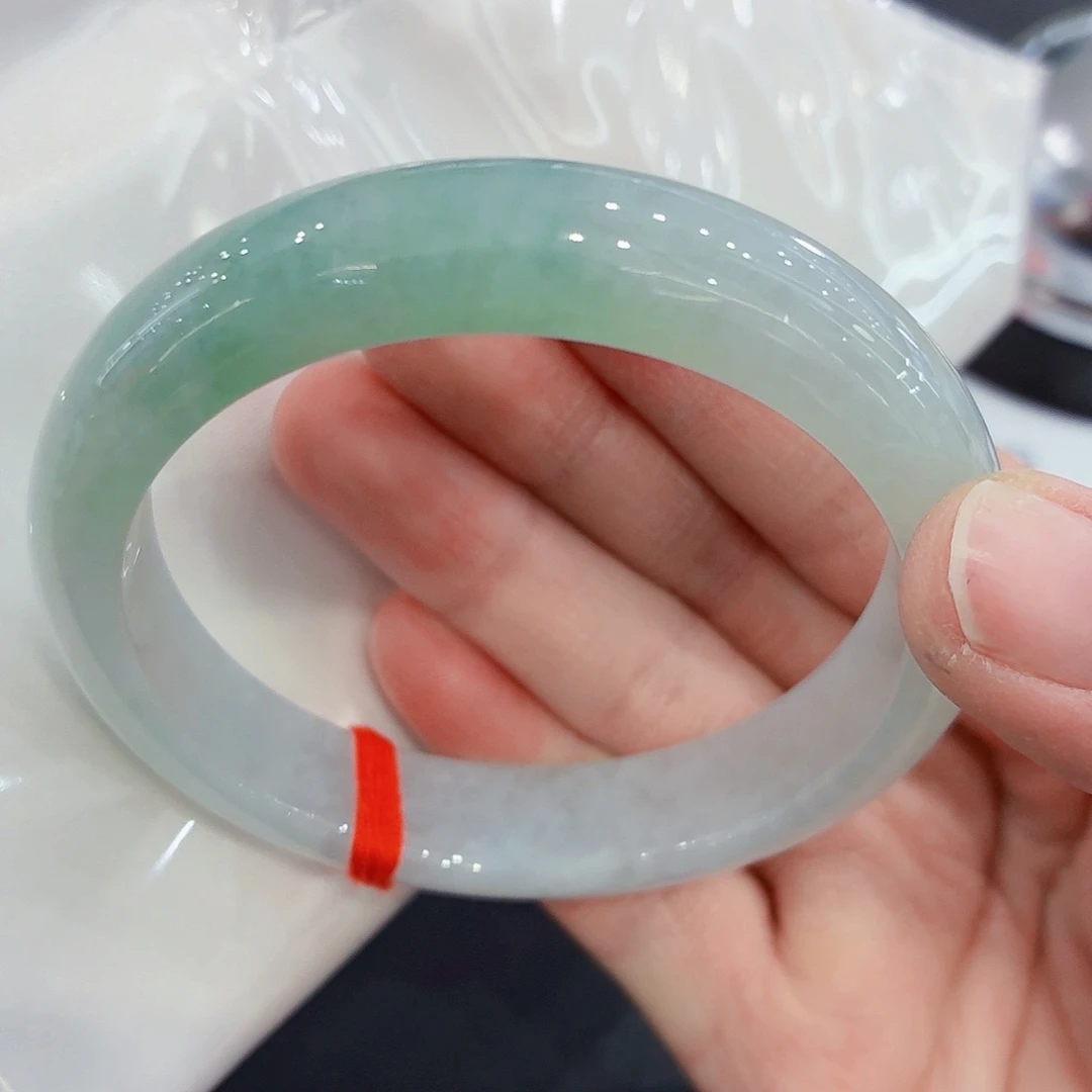 翡翠未镶嵌手镯翡翠59-60圈口（强推）