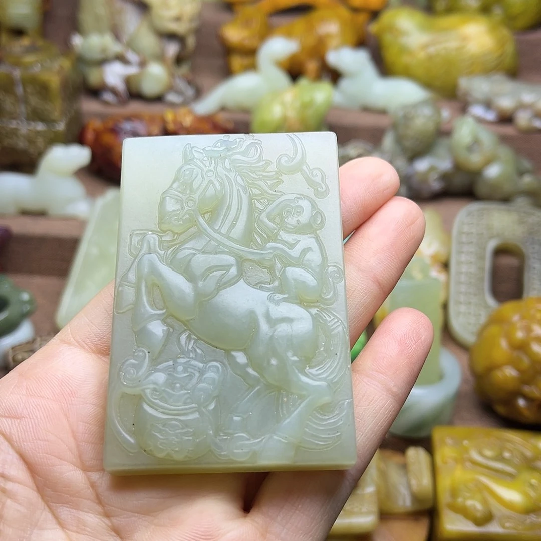 白玉菩提吊坠75。。