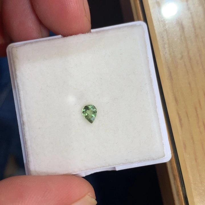 彩色蓝宝石裸石裸石46分