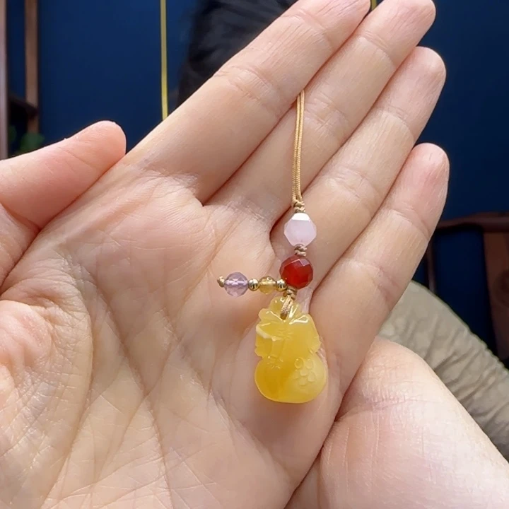 蜜蜡吊坠(赠链)未镶嵌