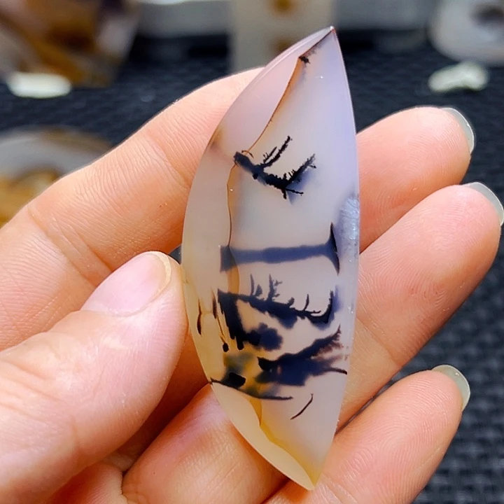 未镶嵌玛瑙/玉髓珠宝半成品