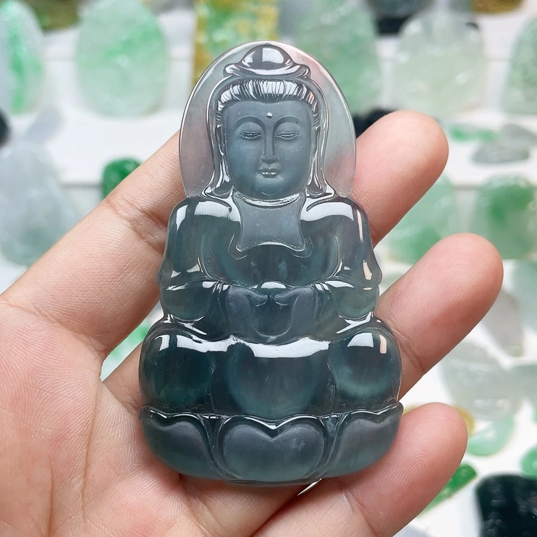 翡翠颈饰未镶嵌观音