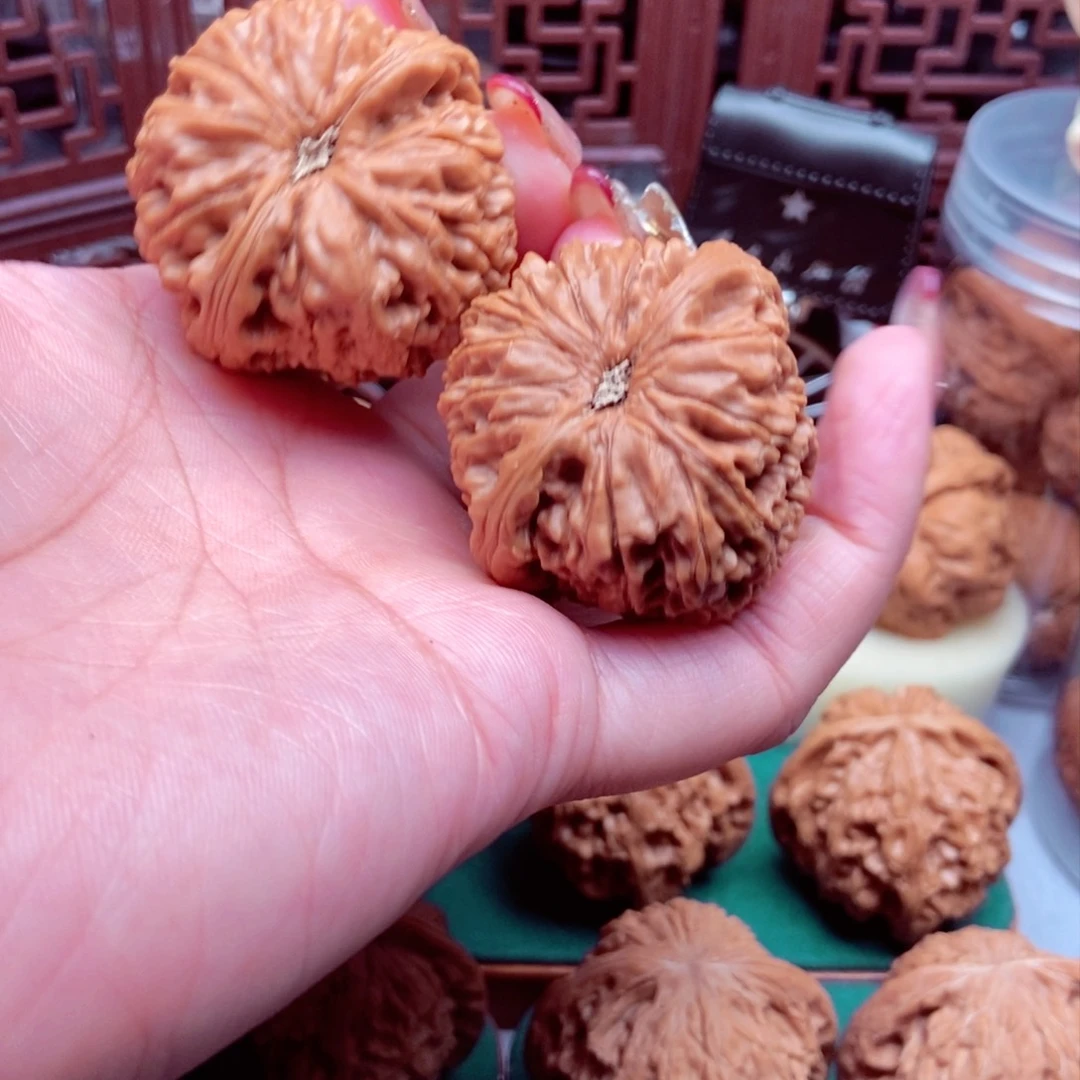 文玩核桃吊坠凯*林