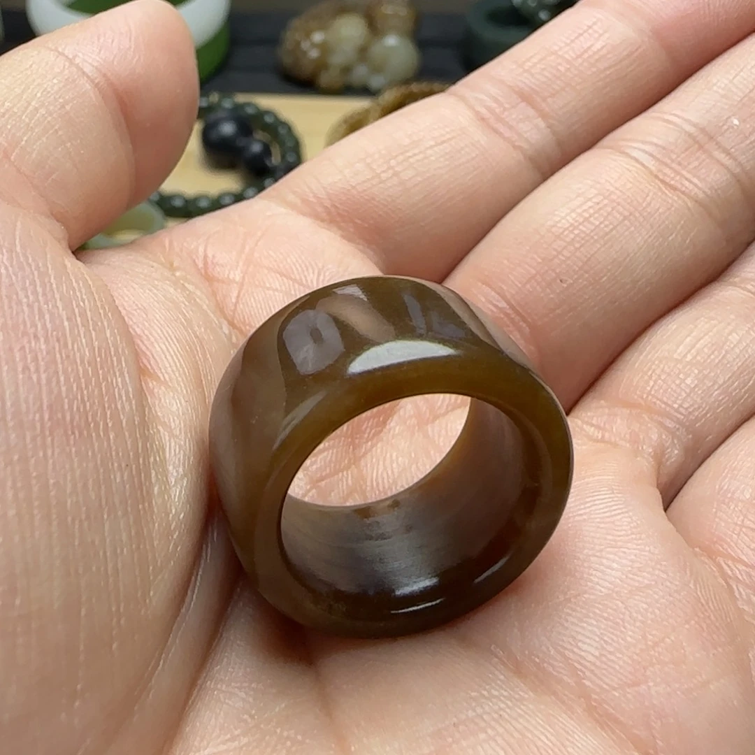 和田玉（糖玉）未镶嵌颈饰福利包容17.5