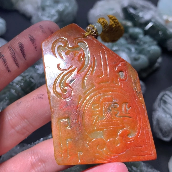 翡翠未镶嵌颈饰保真天然a货翡翠