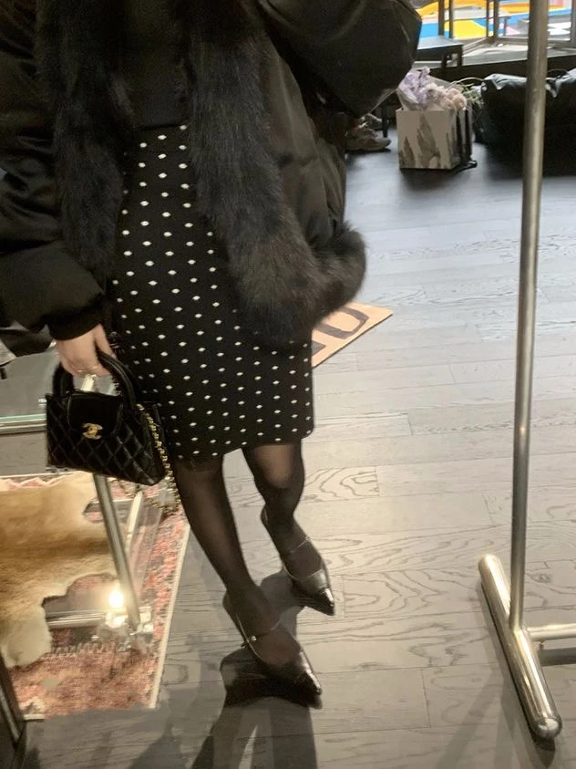 浪漫法式女郎高腰包臀显瘦波点短裙秋冬新款时尚气质百搭a字半裙