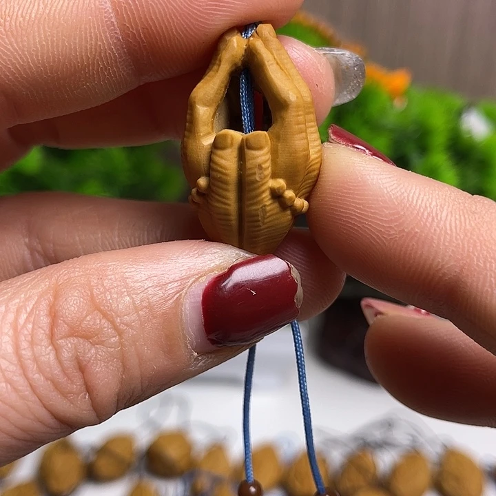 橄榄核吊坠橄榄核