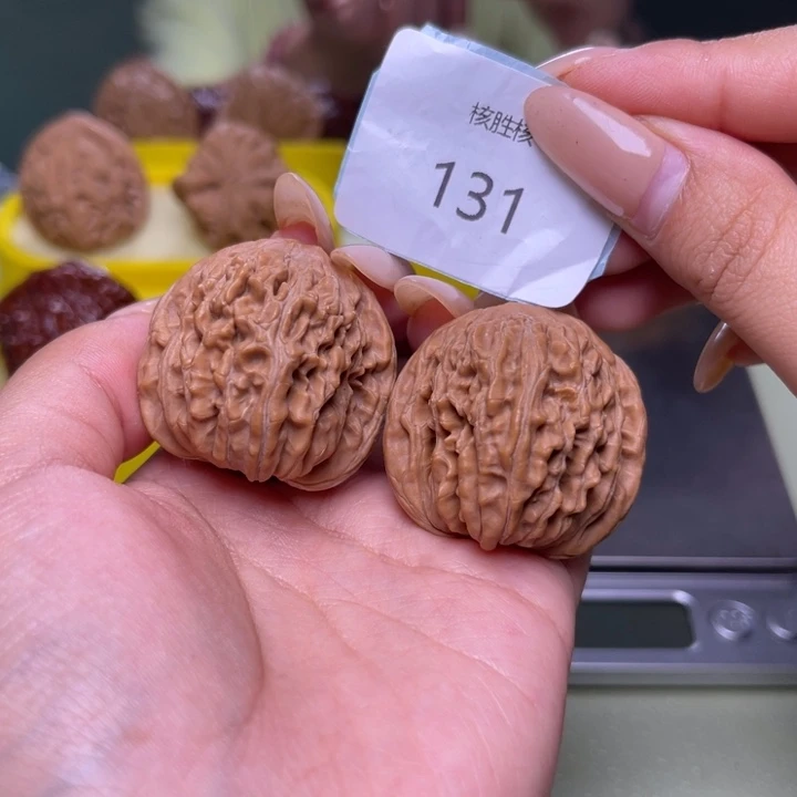 文玩核桃把件四座楼36.131
