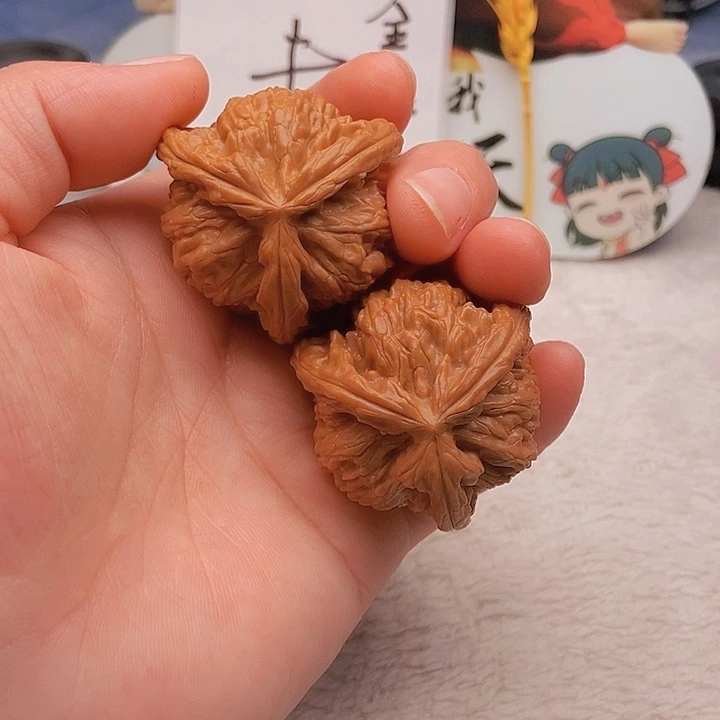 吊坠文玩核桃泰*三棱