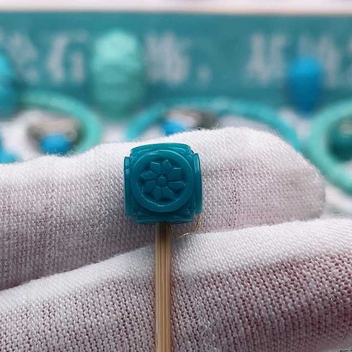 未镶嵌绿松石珠宝奇石8.8