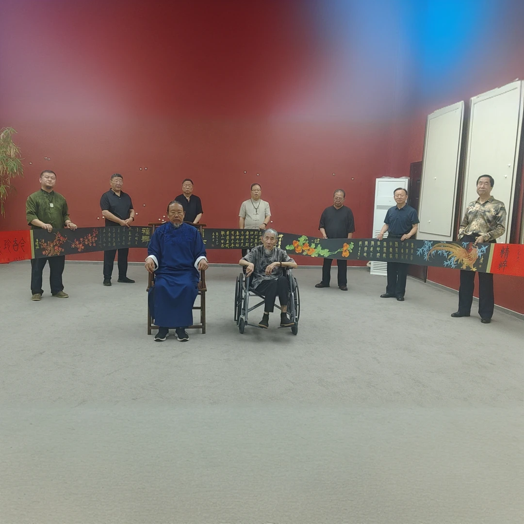 9人合作书法长卷艺术碰撞  10米书画结合作品 带证书