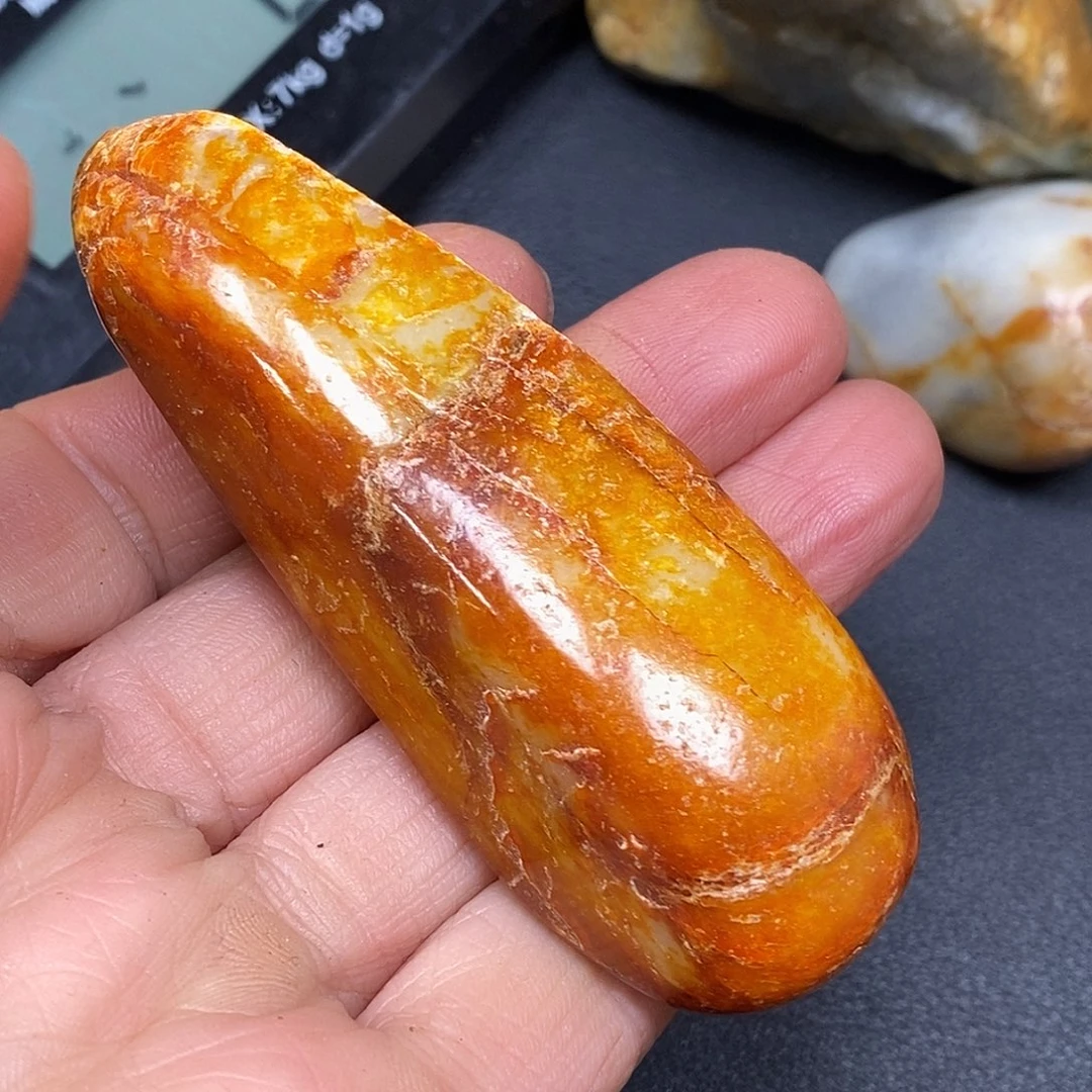 和田玉未镶嵌珠宝奇石