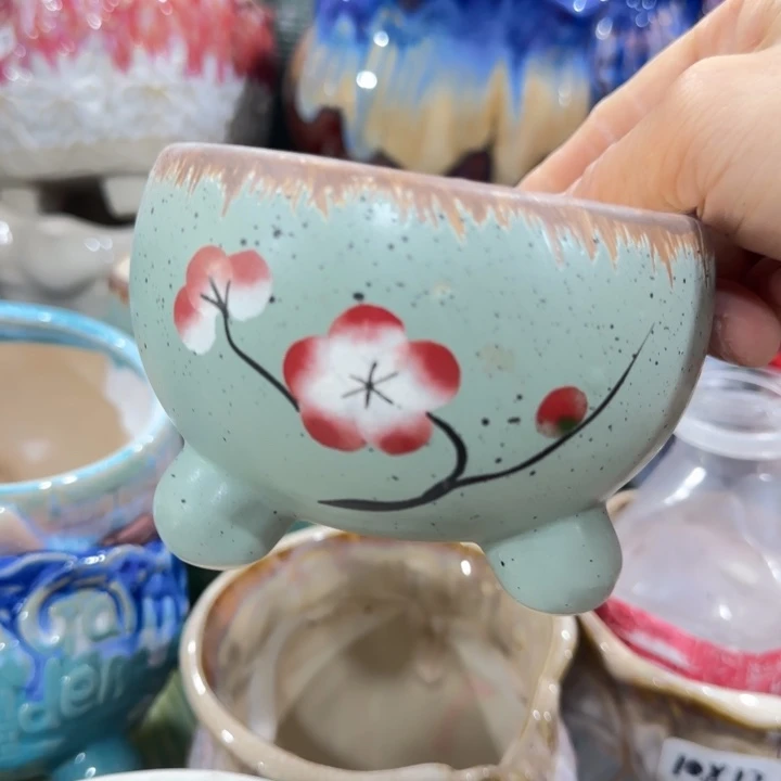 凑9块包邮，有孔，陶瓷花盆