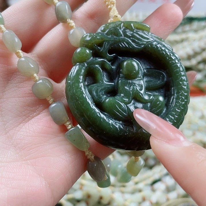 未镶嵌和田玉挂件