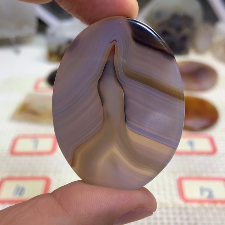 玛瑙/玉髓颈饰未镶嵌