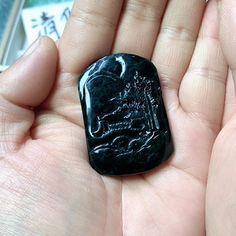 翡翠颈饰未镶嵌东**就天然缅甸翡翠a货