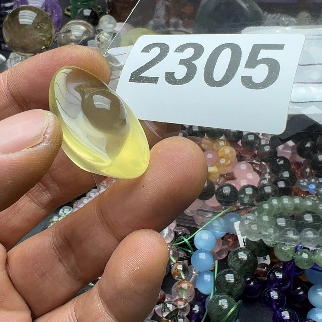 水晶摆件未镶嵌小*子水晶2305