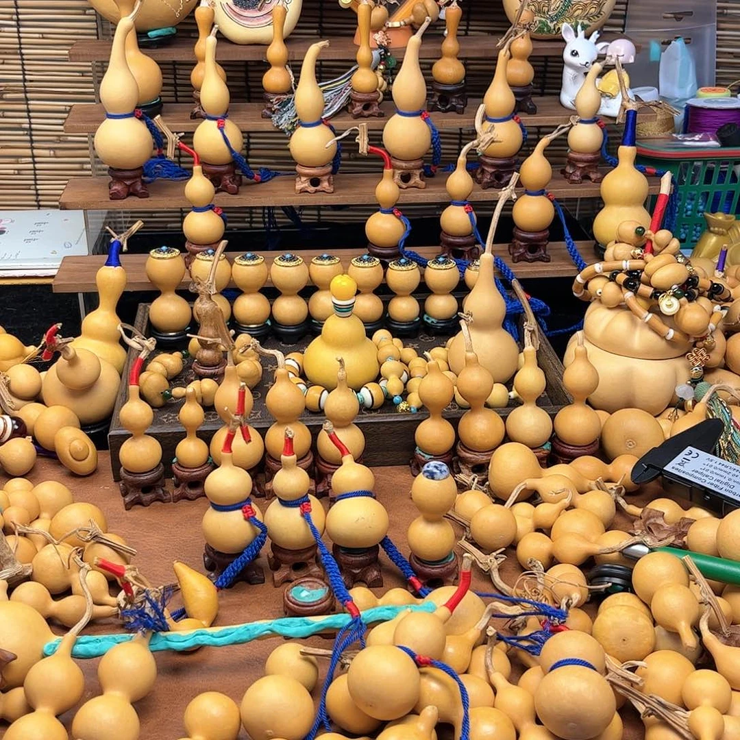 睿****图你的人生就是一次幸福了我就不会后悔当初