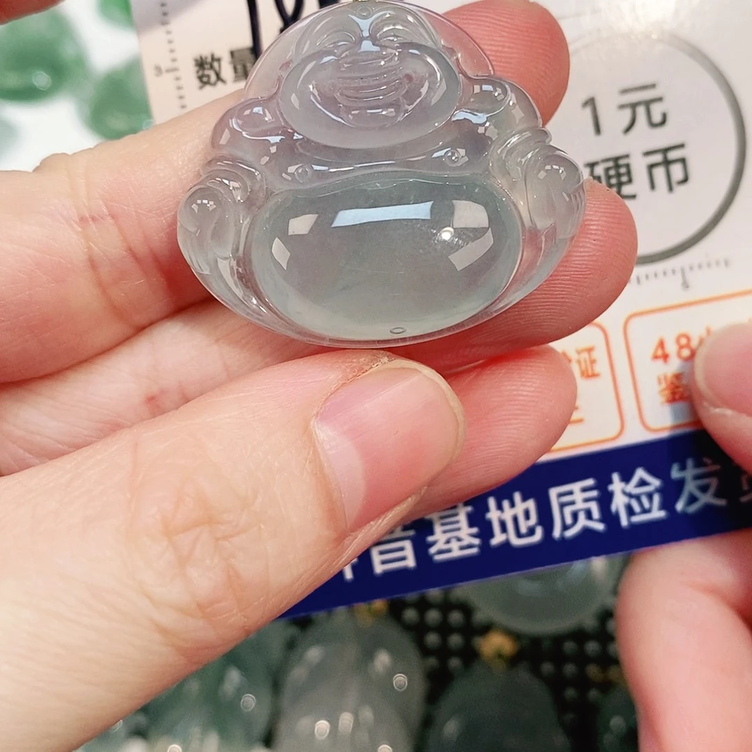 翡翠颈饰18K金镶嵌吊坠