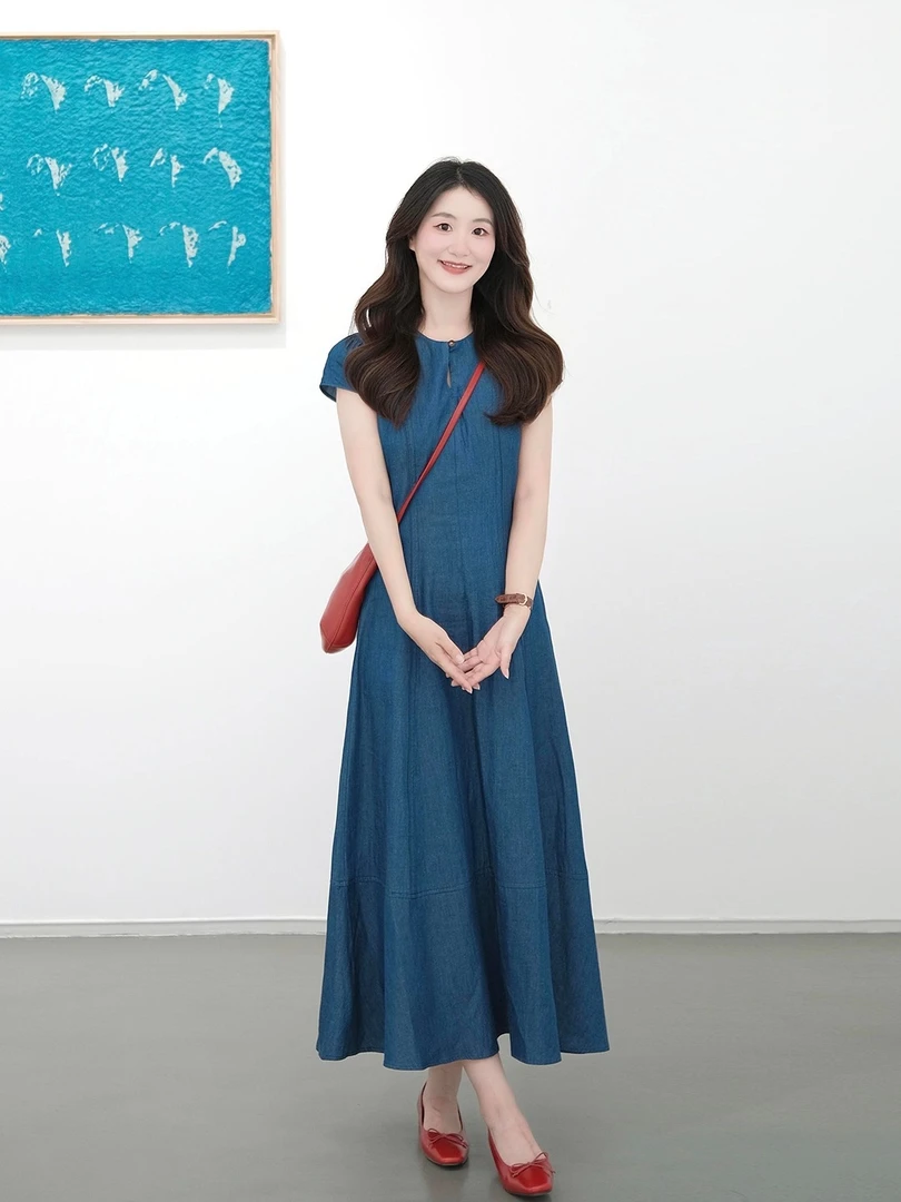 法式复古蓝色包袖牛仔连衣裙女夏轻奢高级感气质收腰a字大摆长裙