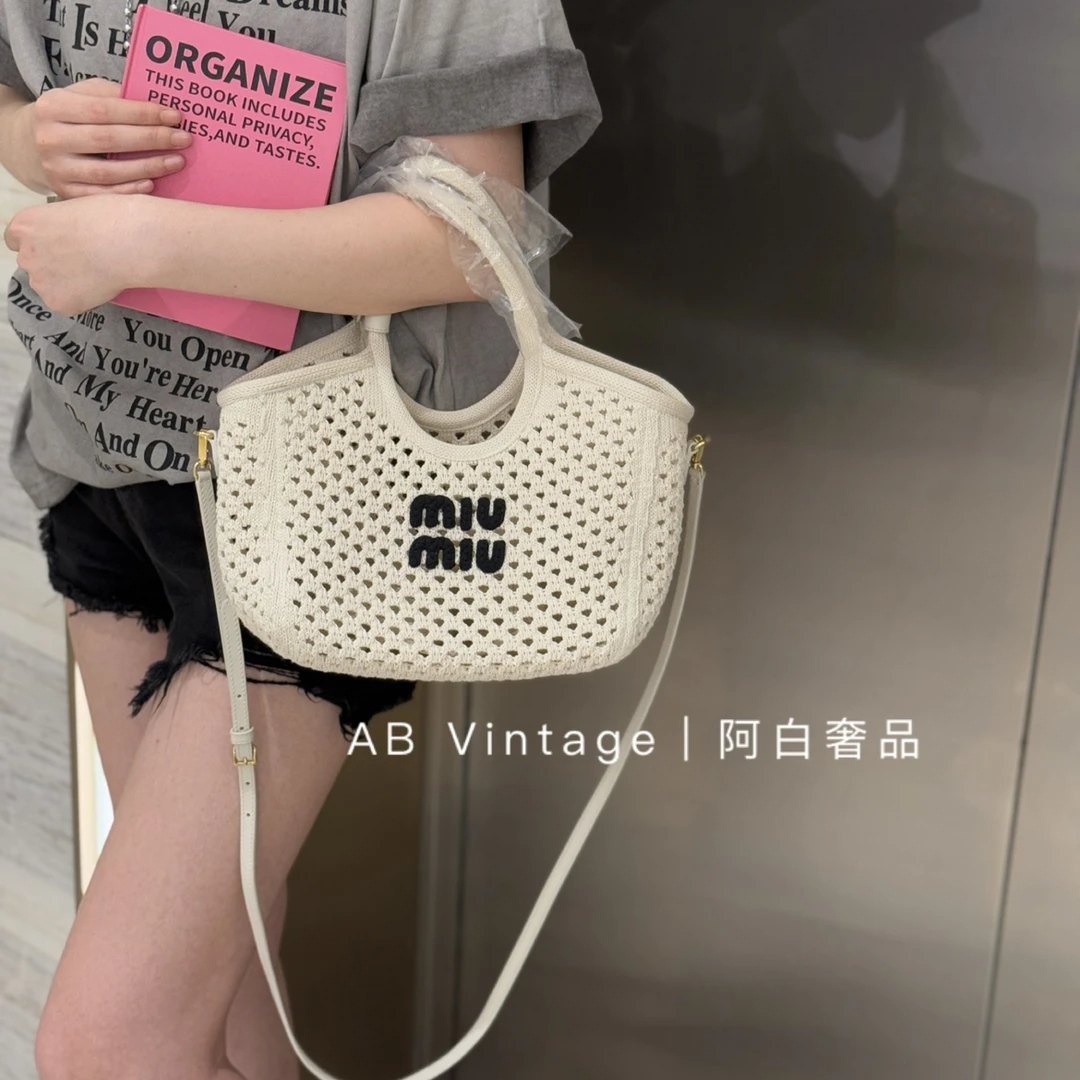 99新 MIU MIU/缪缪 阿白奢品/缪缪 编织菜篮子单肩包
