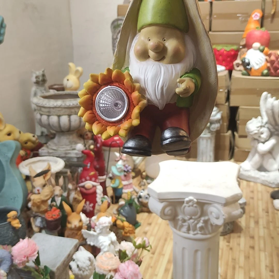 合成树脂地精树挂摆件