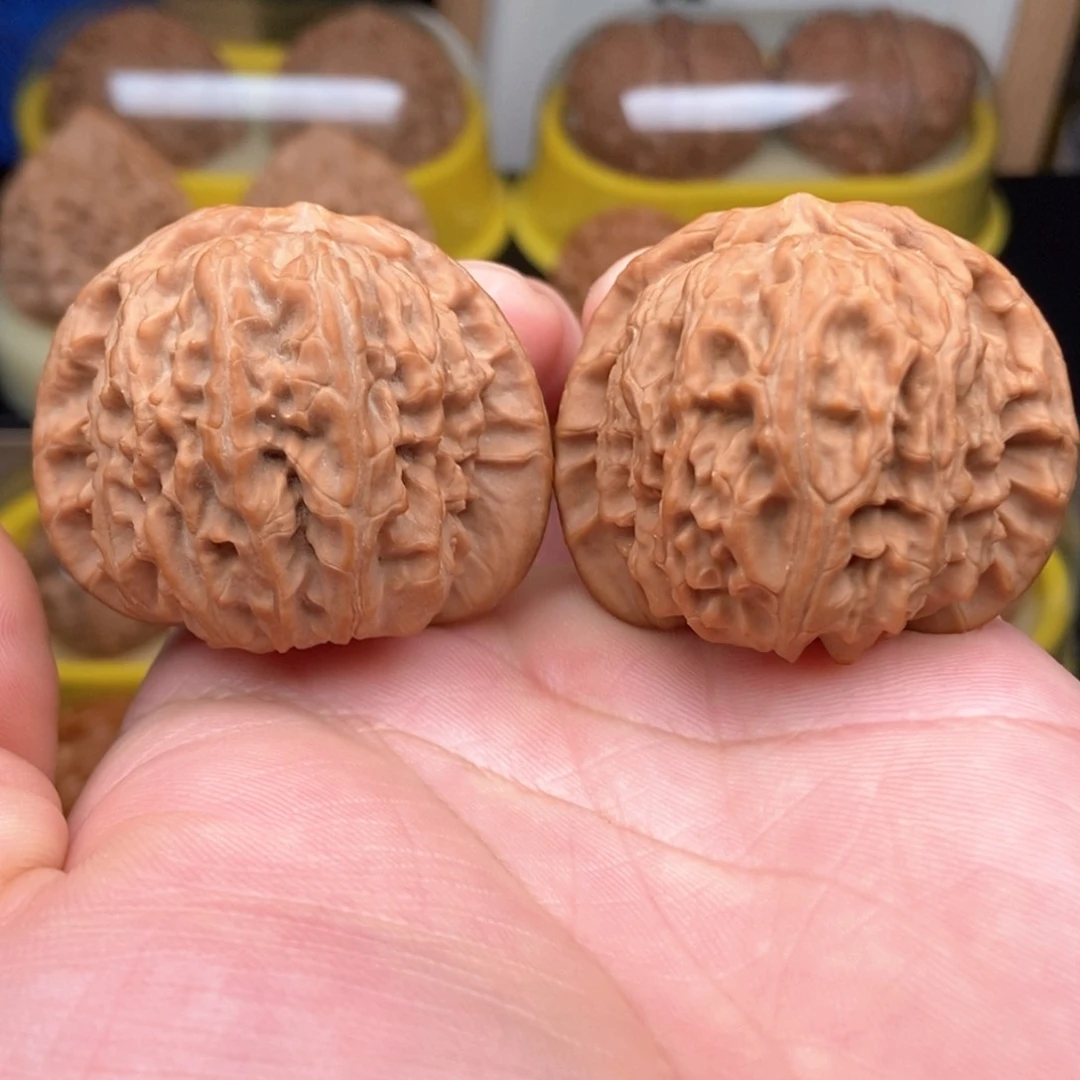 吊坠文玩核桃42.5全品球白