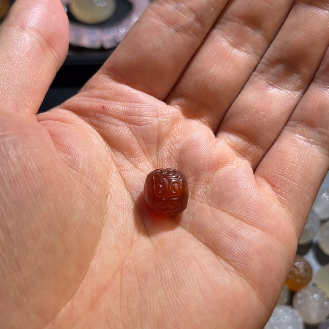 奇***所玛瑙/玉髓颈饰未镶嵌