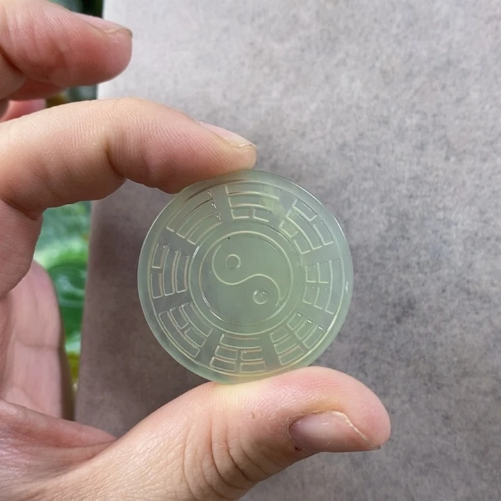 未镶嵌岫玉挂件吊坠
