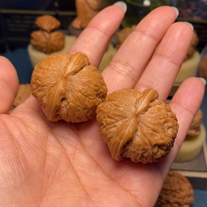 【闪购商品】把件文玩核桃夜明珠