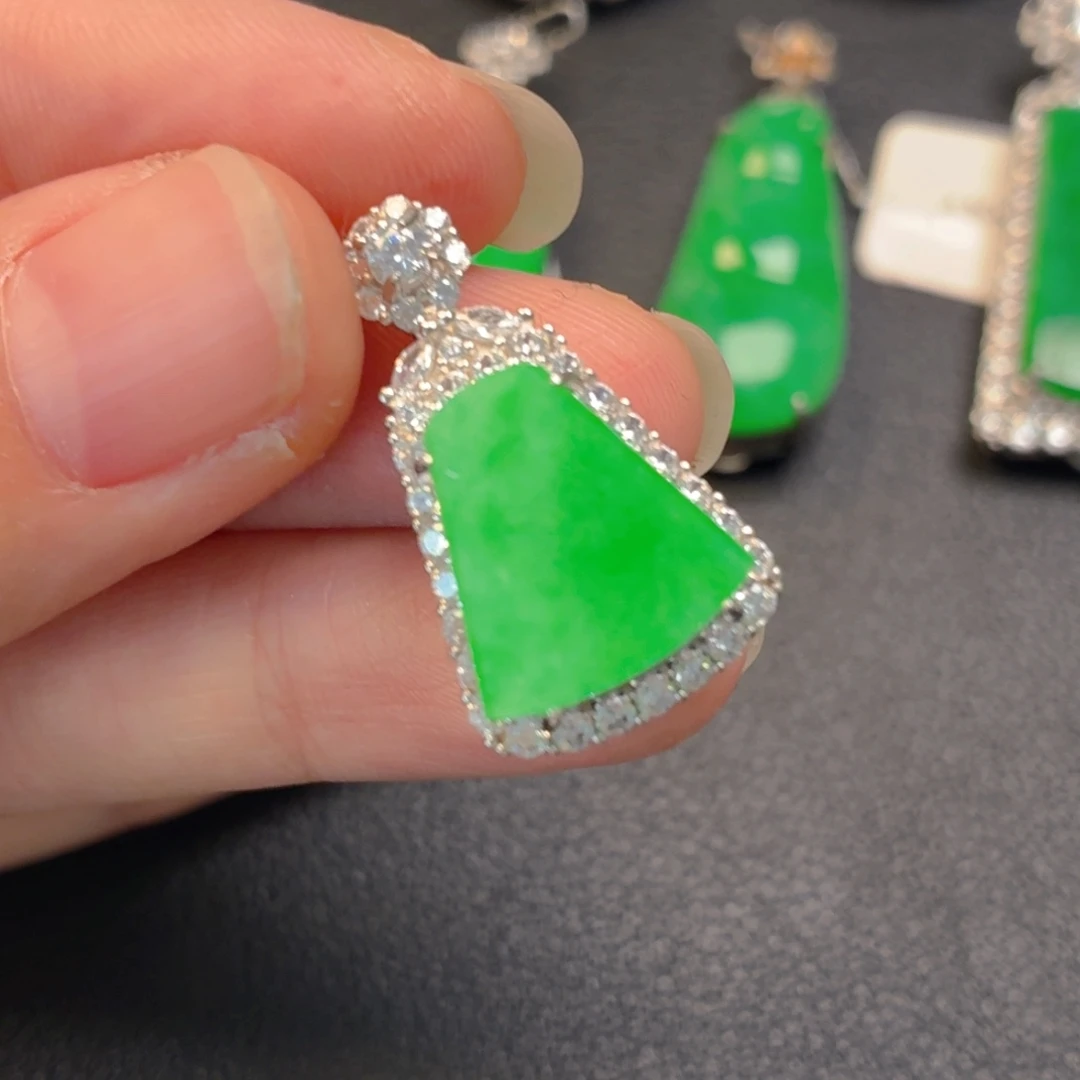 翡翠银S925镶嵌吊坠(不含链)