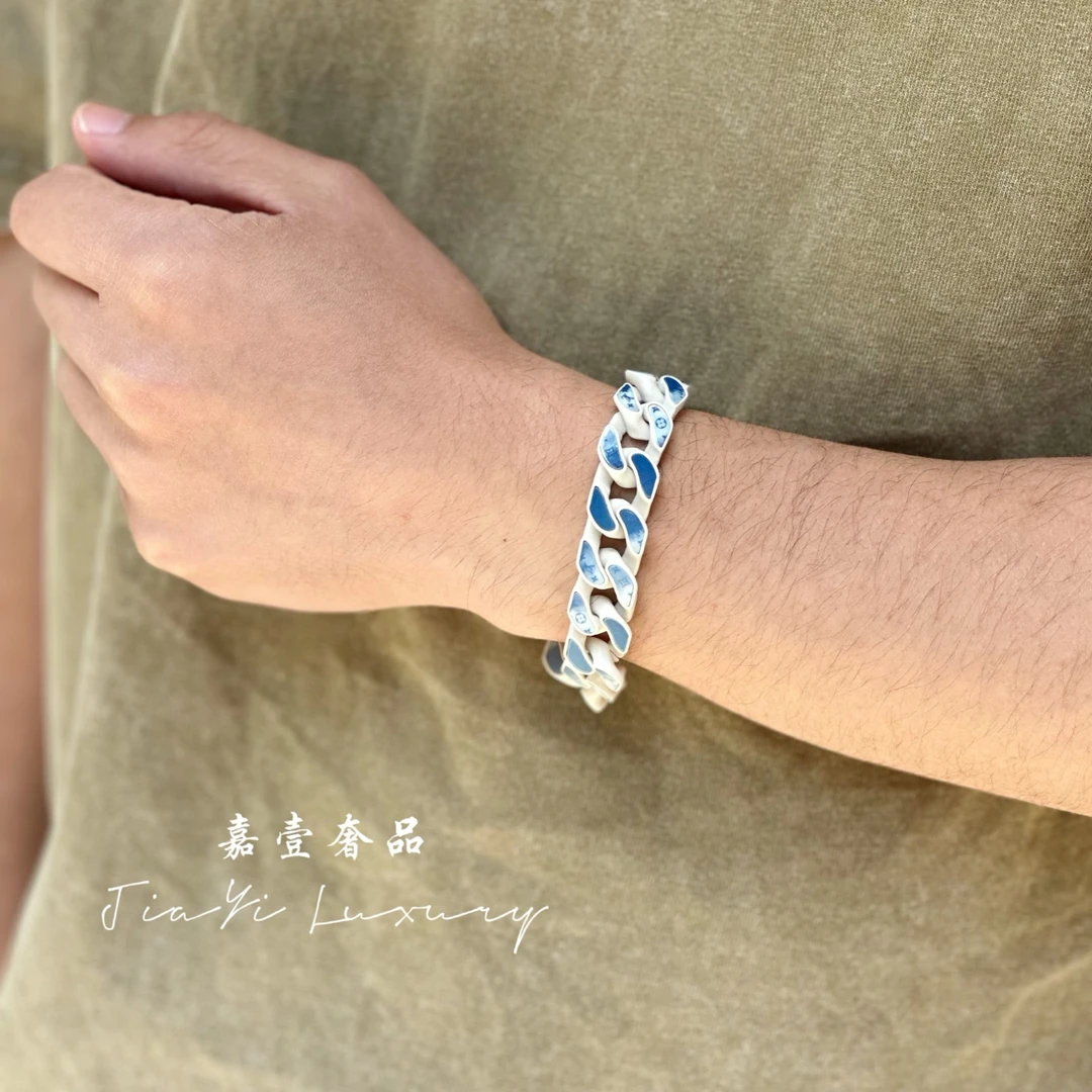 未使用 LV （7551)LOUIS VUITTON 古巴链 金属 手链