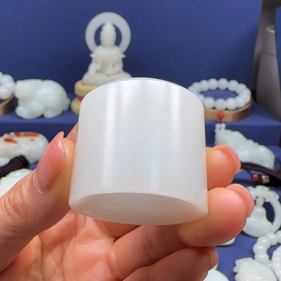 和田玉未镶嵌挂件再**尘