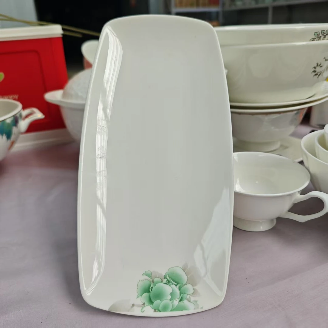 A780】宝财10.5英寸长盘2只唐山骨瓷