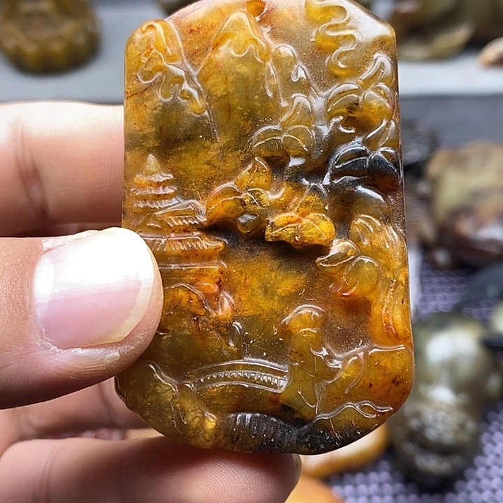 蛇纹石玉未镶嵌颈饰