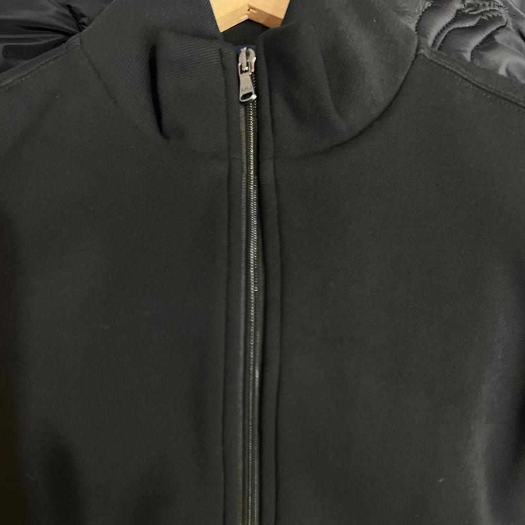 黑色啦家高货男装外套加绒款男装品质高货