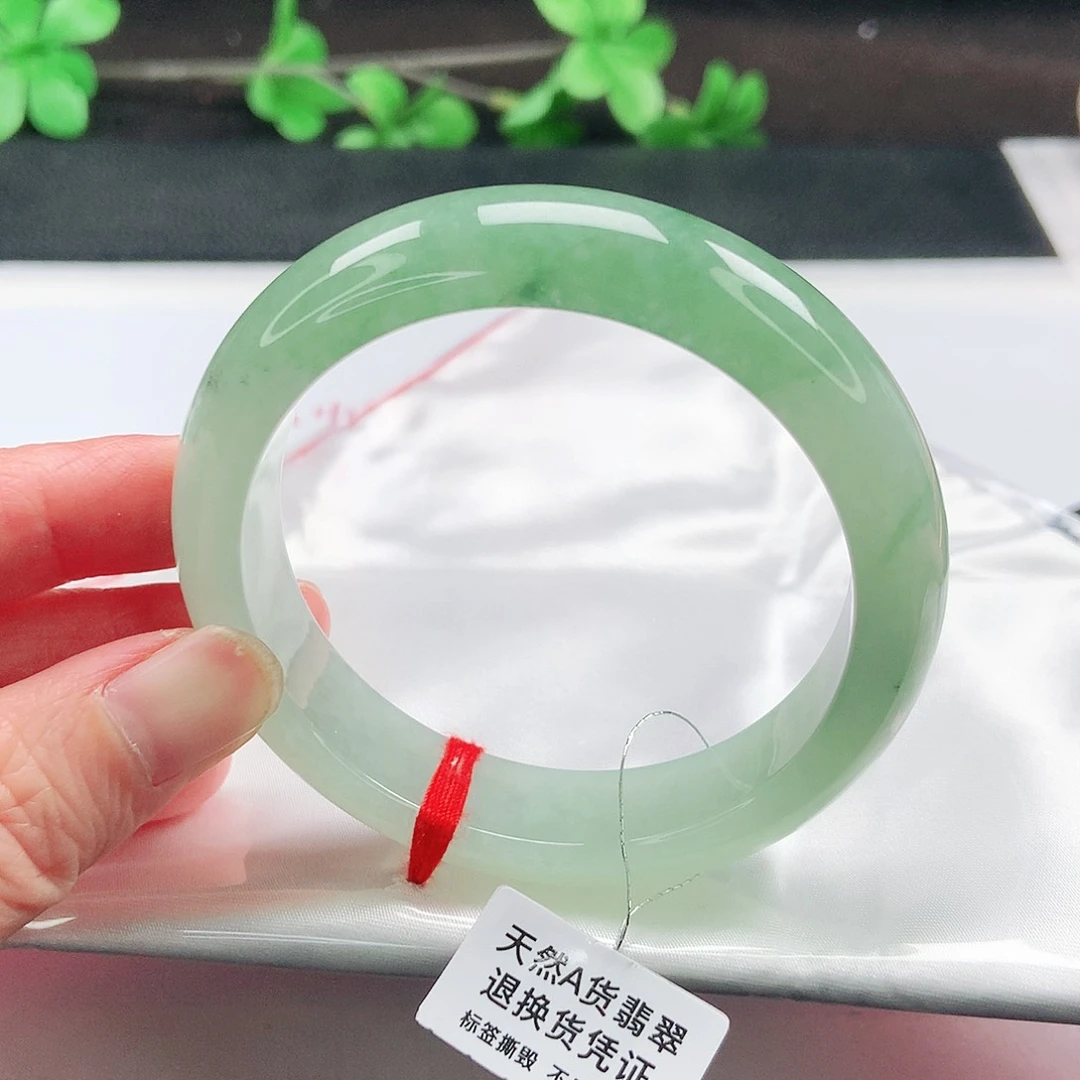 未镶嵌手镯翡翠55圈