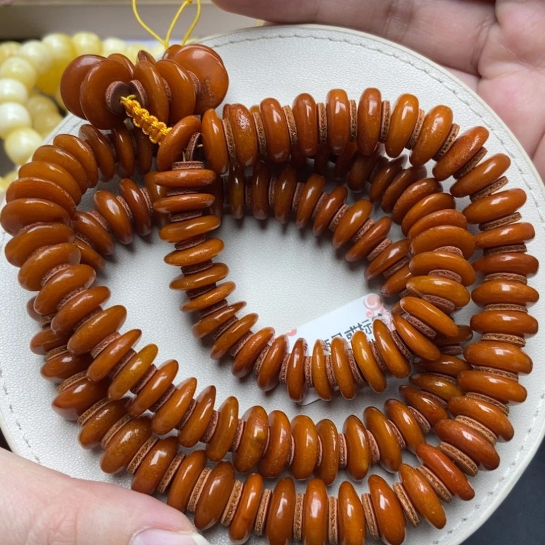 蜜蜡未镶嵌珠宝奇石209