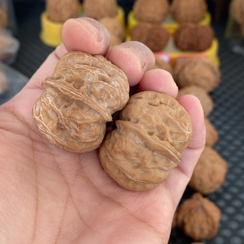 【闪购商品】文玩核桃吊坠大*娘门头沟