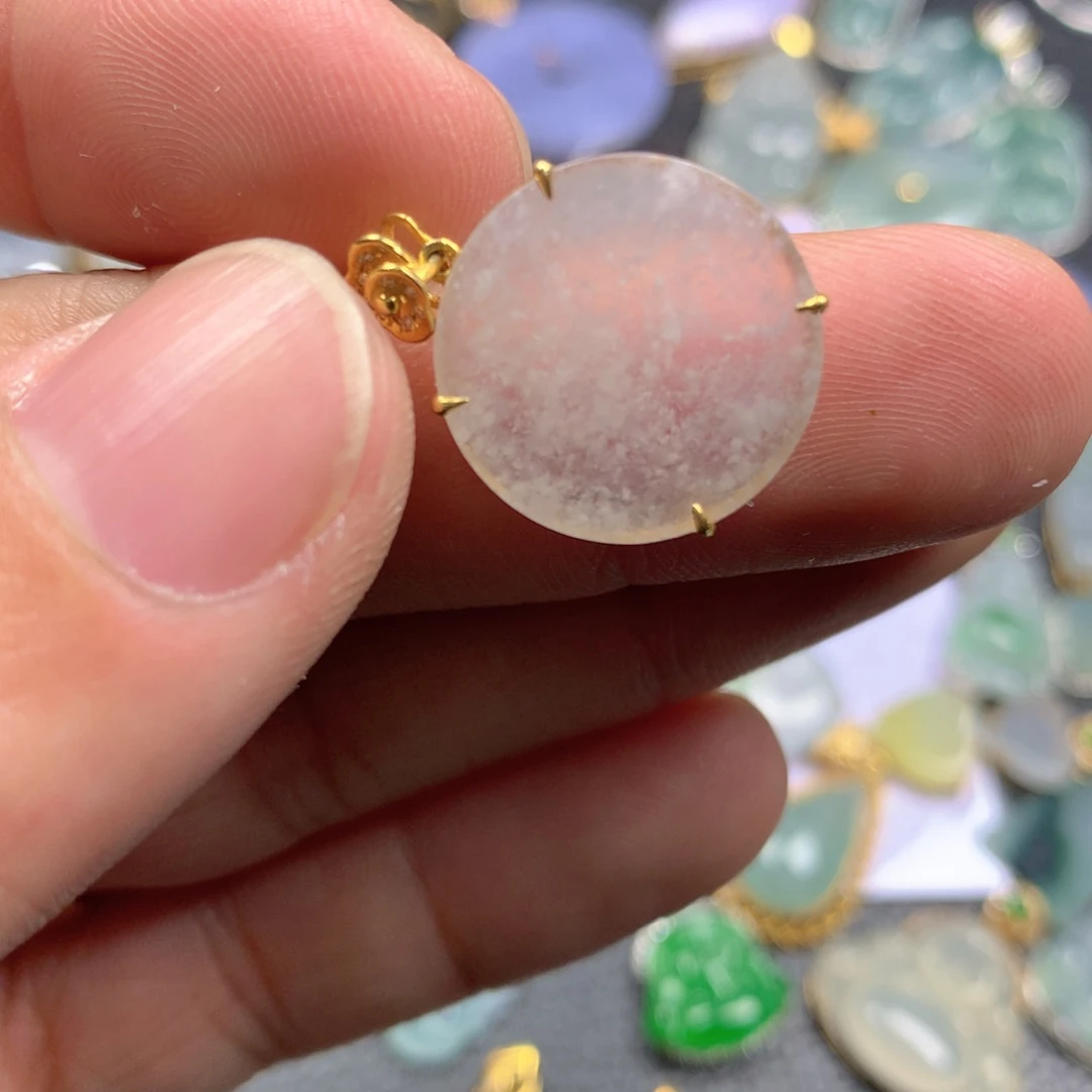 【闪购商品】翡翠颈饰18K金镶嵌楠****y翡翠