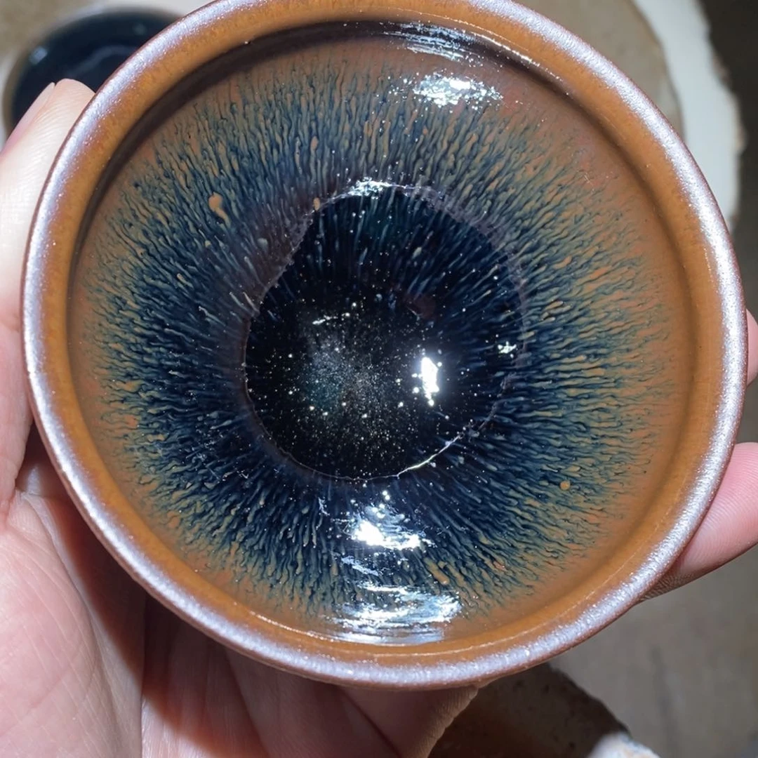 茶盏建立完善农村义务服务制度