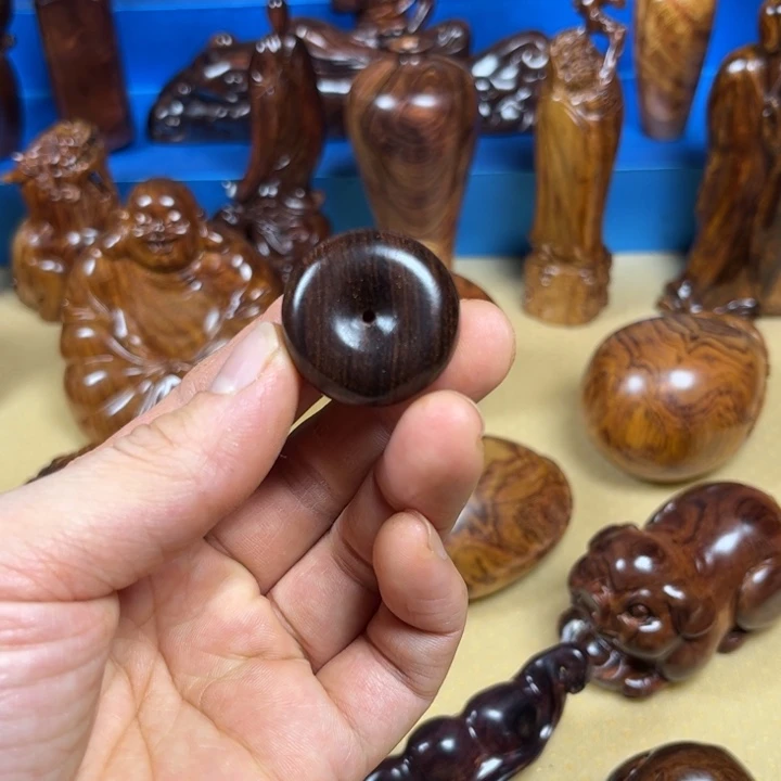 黄花梨降香黄檀把件